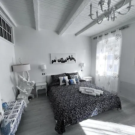 Cinque Terre Le Cinque Vele Luxury House Casa vacanze Monterosso al Mare