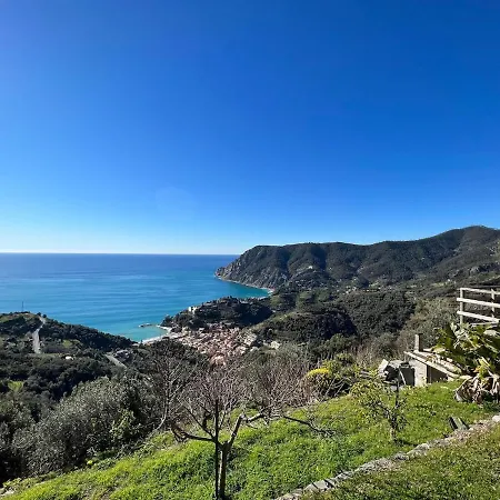 Casa vacanze Cinque Terre Le Cinque Vele Luxury House Monterosso al Mare