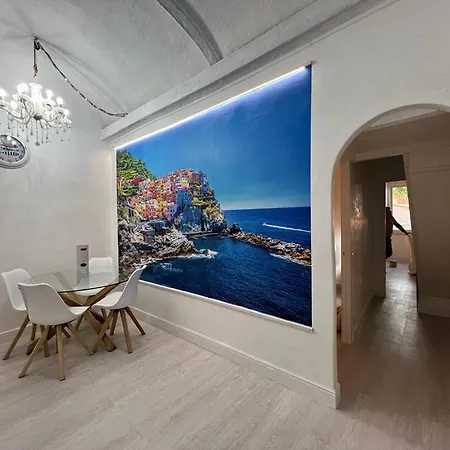 Le Cinque Terre Luxury House